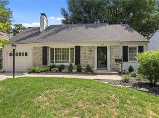 5633 Norwood St, Fairway, KS 66205