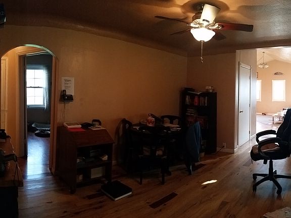 Main entrance/dining room