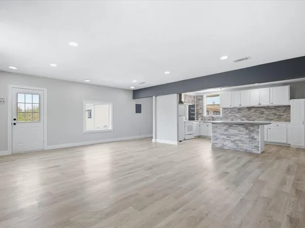 128 Skyview Ter #B, Leander, TX 78641