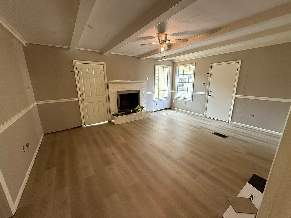 126 Brightwood Ave