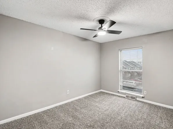 Apartments at Georgetown, 6820 Chapel Dr #6823, Belton, MO 64012