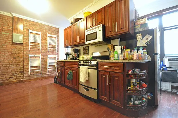 Rented by Keller Williams NYC | media 12