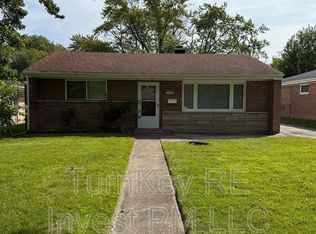 17937 Wildwood Ave, Lansing, IL 60438