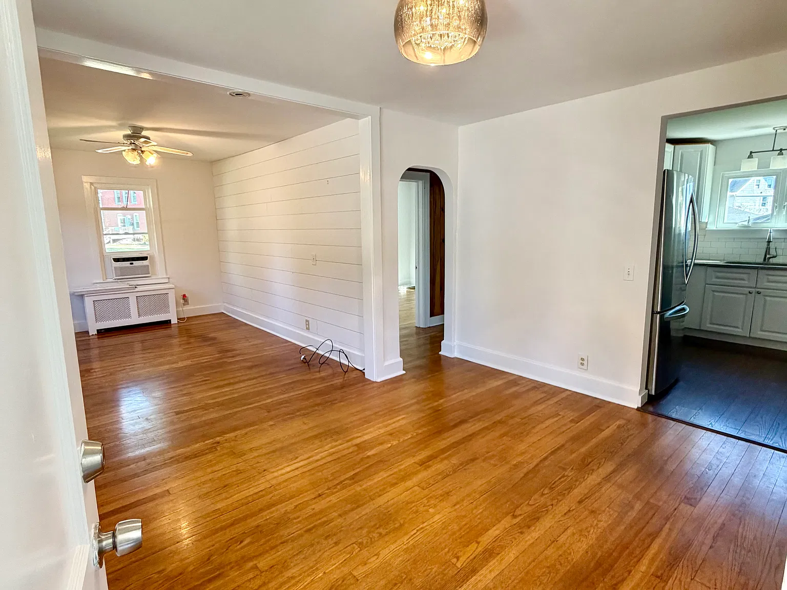 2 bed, 932 sqft, $2,500 — Photo 3