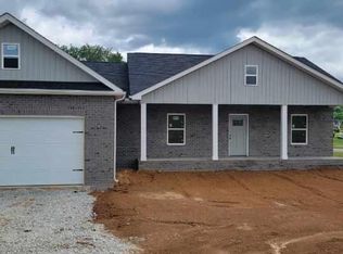 202 Mossy Rock Rd, Clinton, TN 37716