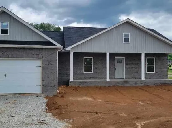 202 Mossy Rock Rd, Clinton, TN 37716