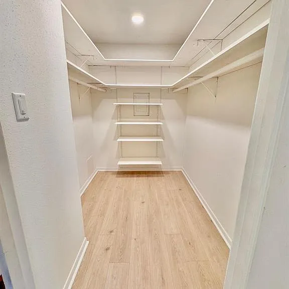 495 Yorktown Ln — Photo 21