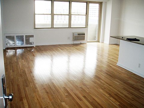 2nd image of 313 Greenwich St #310-37D