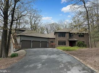 4712 Great Oak Ln, Harrisburg, PA