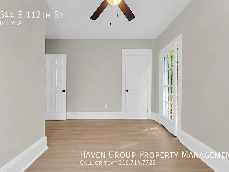 1344 E 112th St — Photo 15