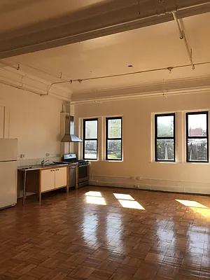 Rented by Nooklyn NYC LLC | media 42