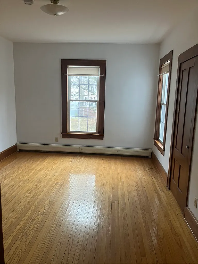 2 bed, $1,950 — Photo 4