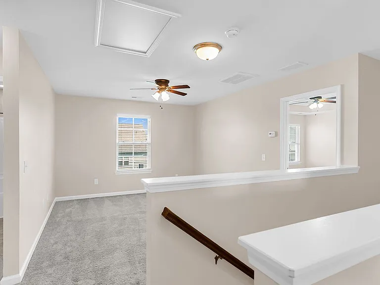 1104 Friartuck Trl — Photo 27