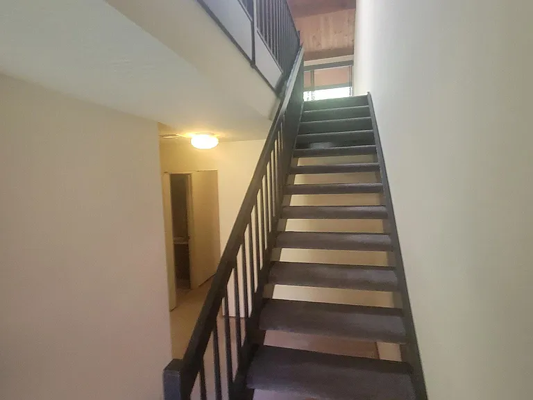 186 Central Ave — Photo 4