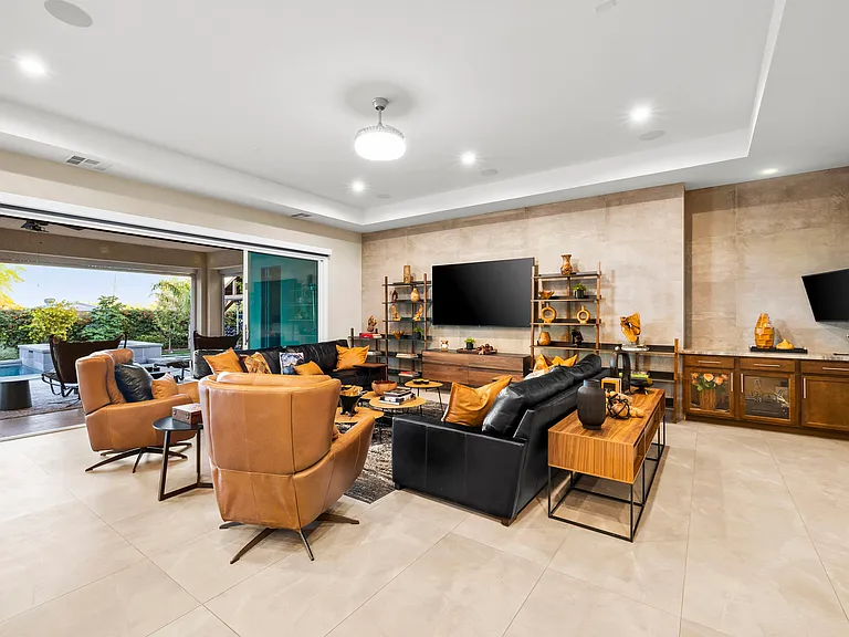 8396 Sweetwater Creek Way — Photo 47
