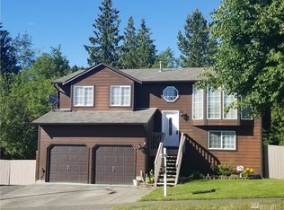 8003 Crown Ridge Blvd, Arlington, WA 98223