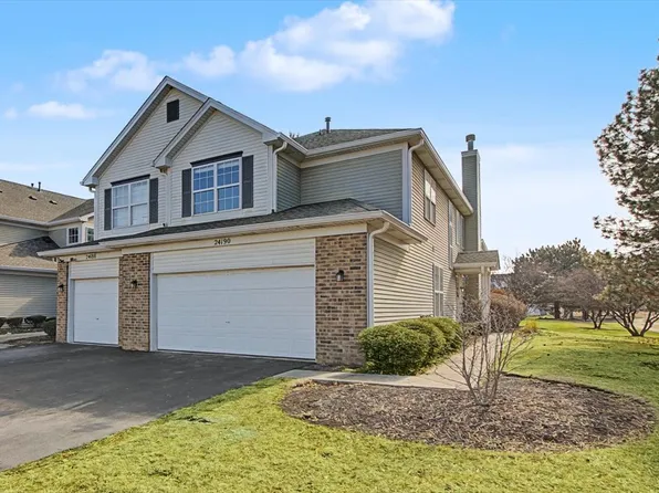 24190 Pear Tree Cir, Plainfield, IL 60585