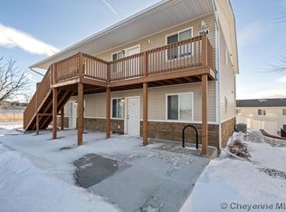 208 Abby Rd, Cheyenne, WY 82007