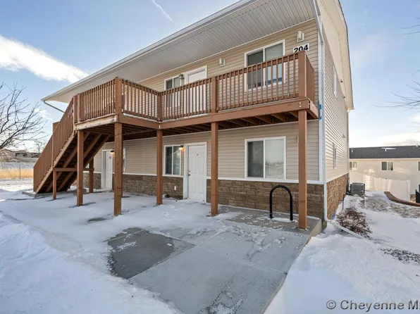 208 Abby Rd, Cheyenne, WY 82007
