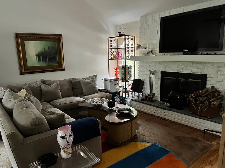 Island View Dr E — Photo 8