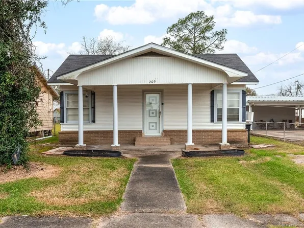 209 Mill Ave, Lake Arthur, LA 70549