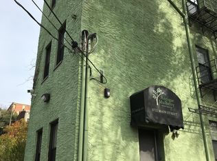 1722 Main St APT 1, Cincinnati, OH 45202