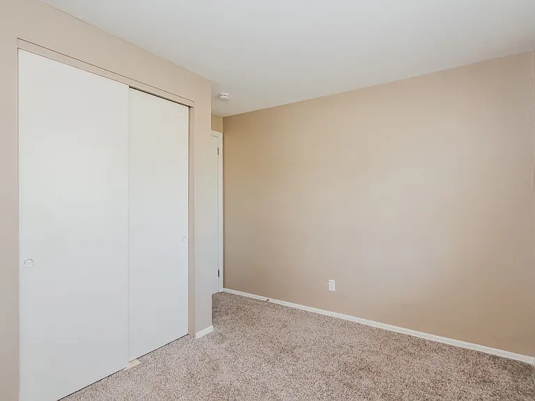 10431 Chris Dr — Photo 11