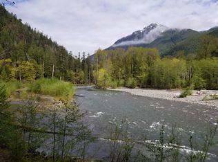 130 N Staircase Ridge Rd S, Hoodsport, WA 98548