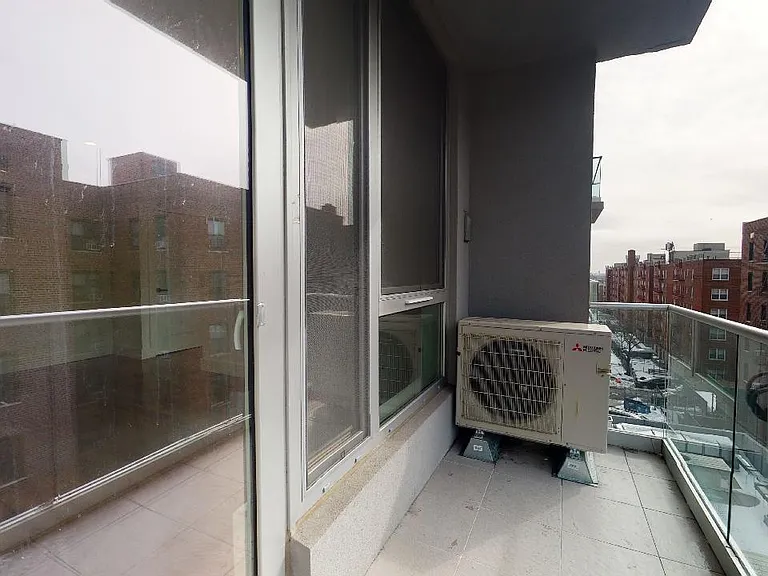 138-28 Queens Blvd #4L — Photo 24