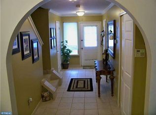 4455 Ernie Davis Cir, Philadelphia, PA 19154
