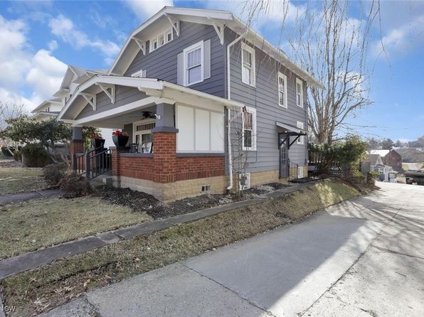 1304 Foster Ave, Cambridge, OH 43725