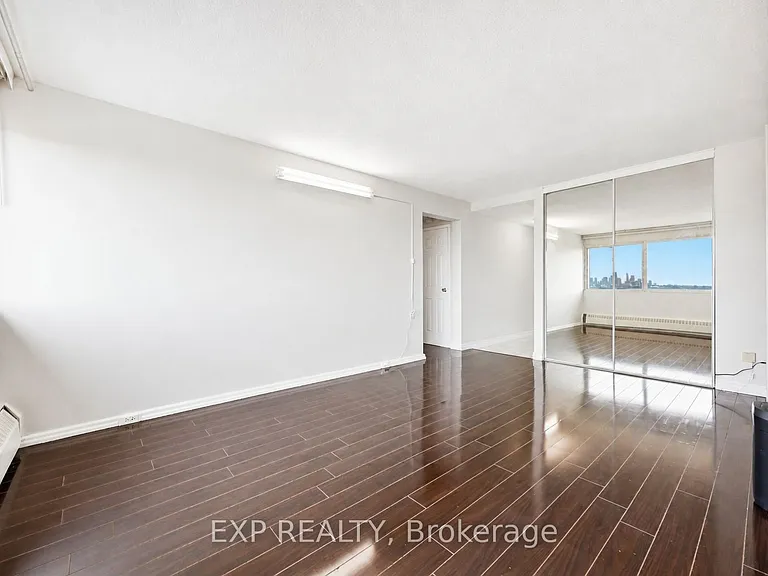 715 Don Mills Rd #Penthouse 08 — Photo 9