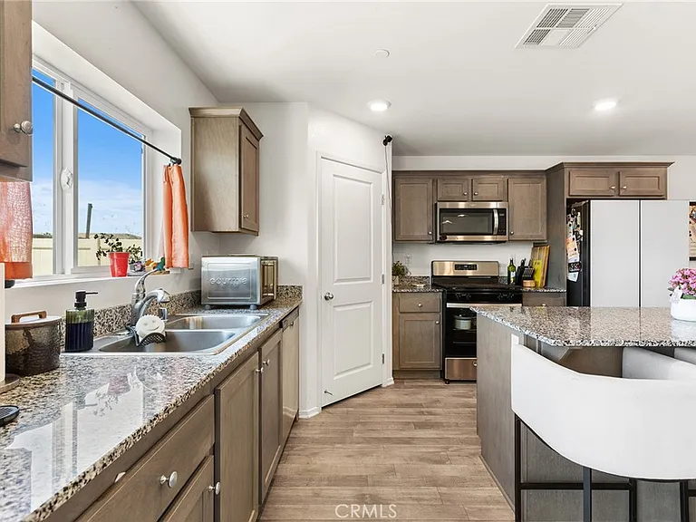 30851 Le Baron Ct — Photo 9