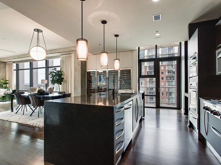 700 12th Ave S #1101 — Photo 30