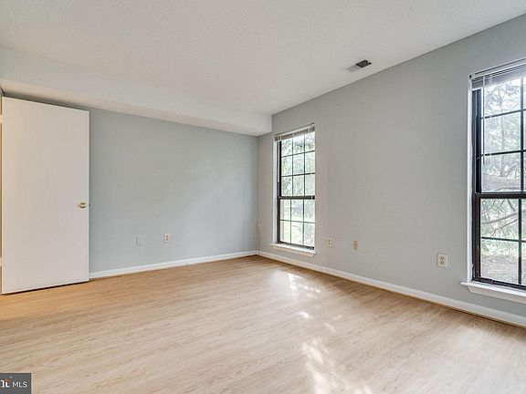3rd image of 6912 Mary Caroline Cir #D