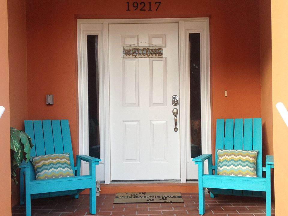Front Entry off Gulf Blvd
