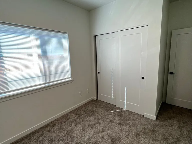 2518 N Benjamin Ln — Photo 22