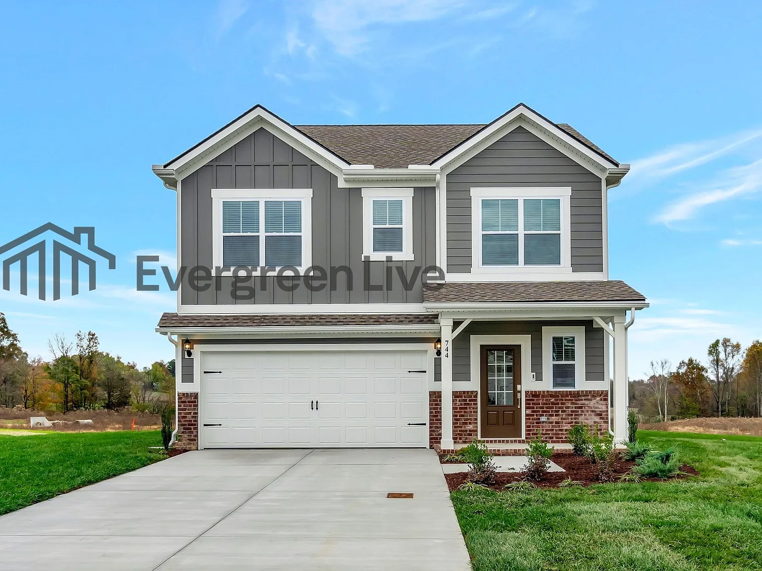 4 bed, 2.5 bath, 1828 sqft, $1,755 — Photo 1