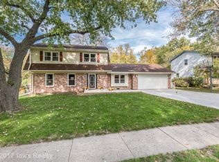 2931 Willowmere Dr, Des Moines, IA 50321