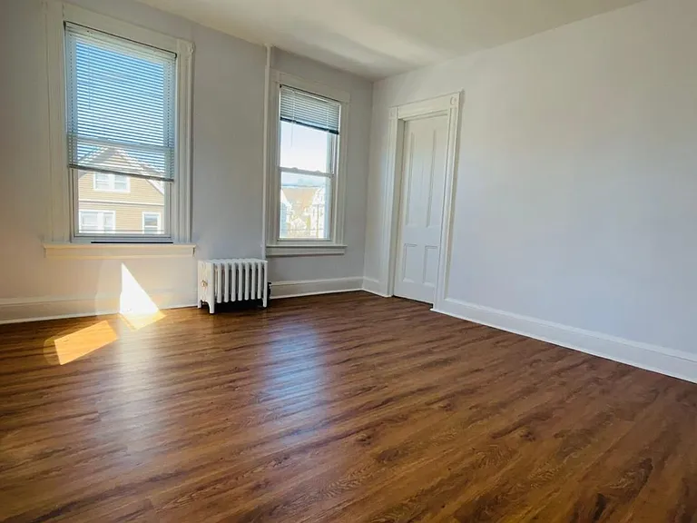 100 Whittlesey Ave — Photo 13