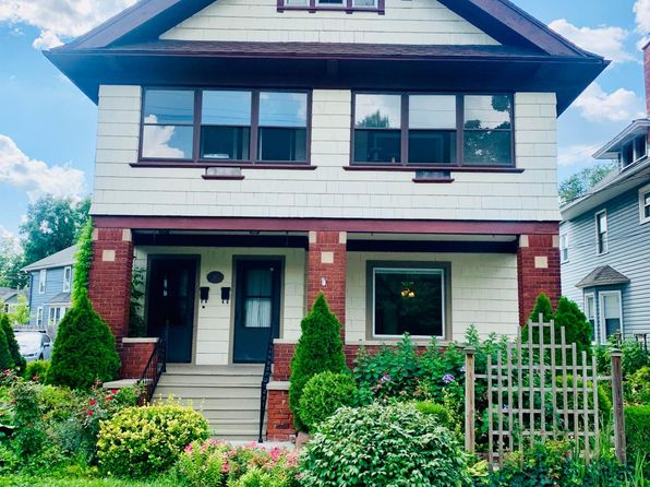 113 Amherst Dr #111