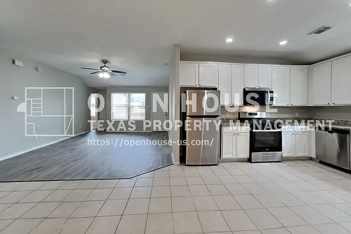 804 Lovebug Ln — Photo 6