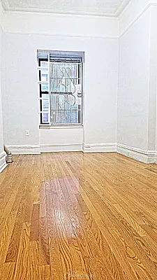 Rented by City Connections Realty | media 17