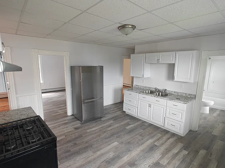50 West St #1 — Photo 1
