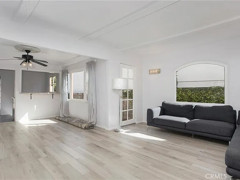 251 Avenida Del Mar #A — Photo 10