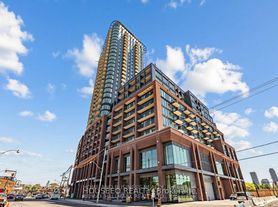 1185 Dupont St