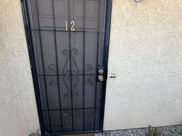 38710 10th St E APT 12, Palmdale, CA 93550