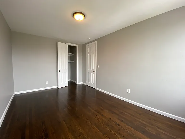 917 Ogden Ave #5AB — Photo 10