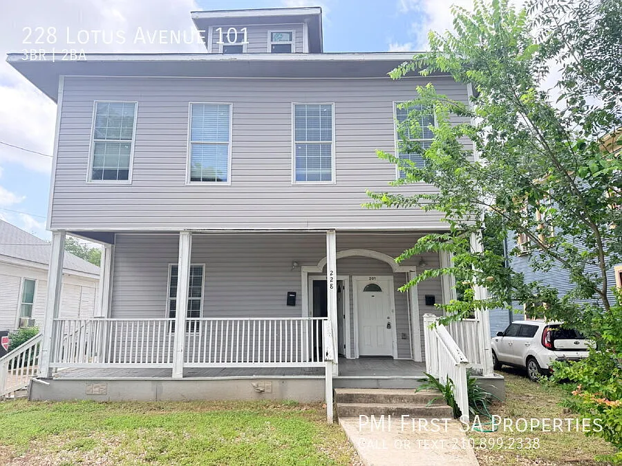 3 bedroom and 2 bathrooms has newly renovated modern home in Southtown unit ready to move in! — Photo 1