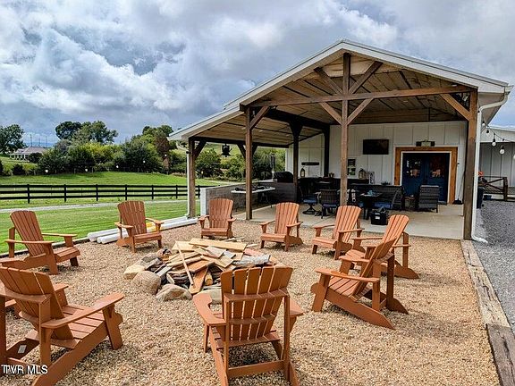 4th image of 780 Bright Hope Rd